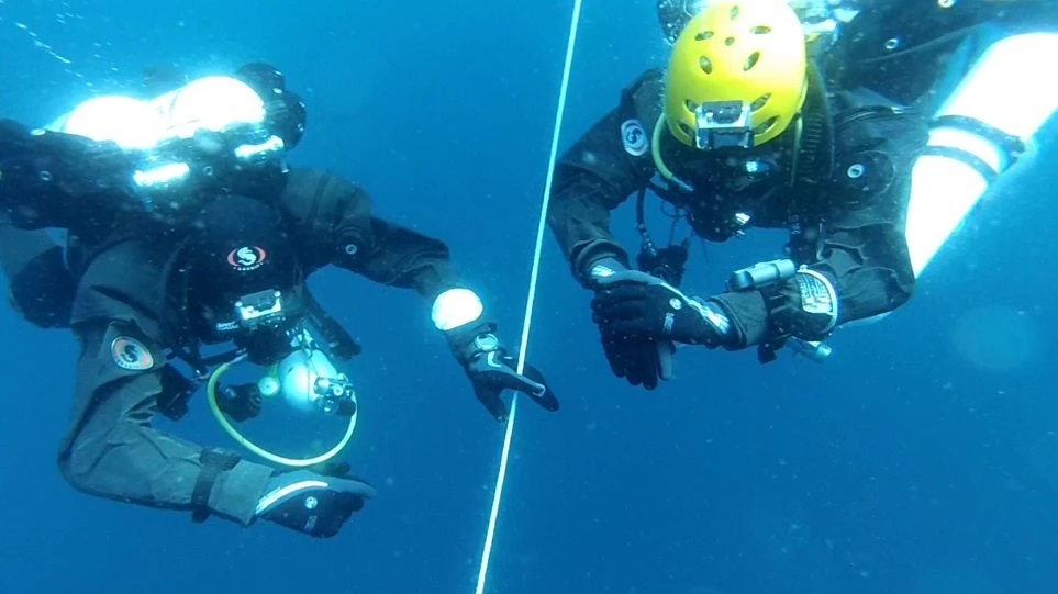 Συνεχίζονται οι έρευνες του Λιμενικού για αγνοούμενους στη θάλασσα της Ραφήνας (εικόνες)